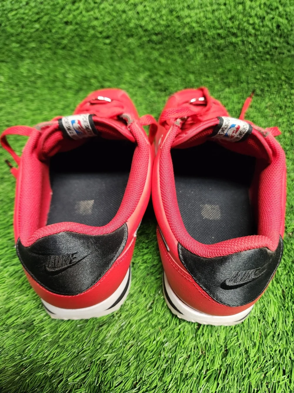 Nike Cortez NBA SE Red White Black Running Shoes Rare CI1047-600 Mens Size 10 - Picture 9 of 11